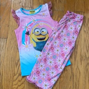 Sz 7/8 Girls minion PJs
